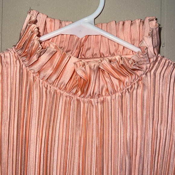 70’s Accordion pleated blouse by Ana Colon - Picture 3 of 7